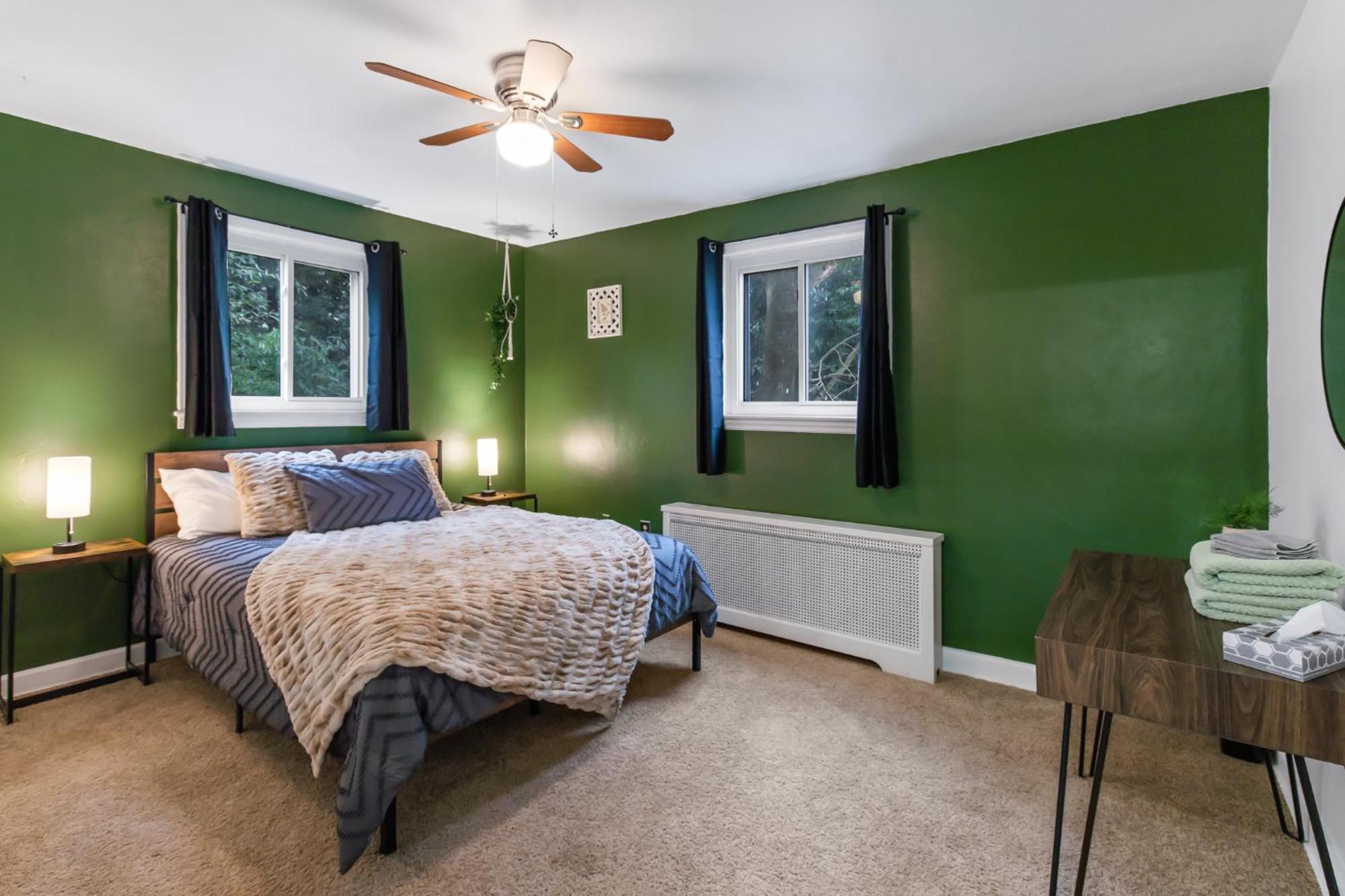 4-bedroom-private Cozy Backyard W Firepit Ephrata